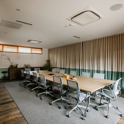 1647829476-wellness-centre-boardroom-conference-space