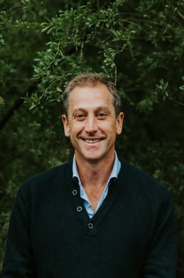 Charles Davidson headshot