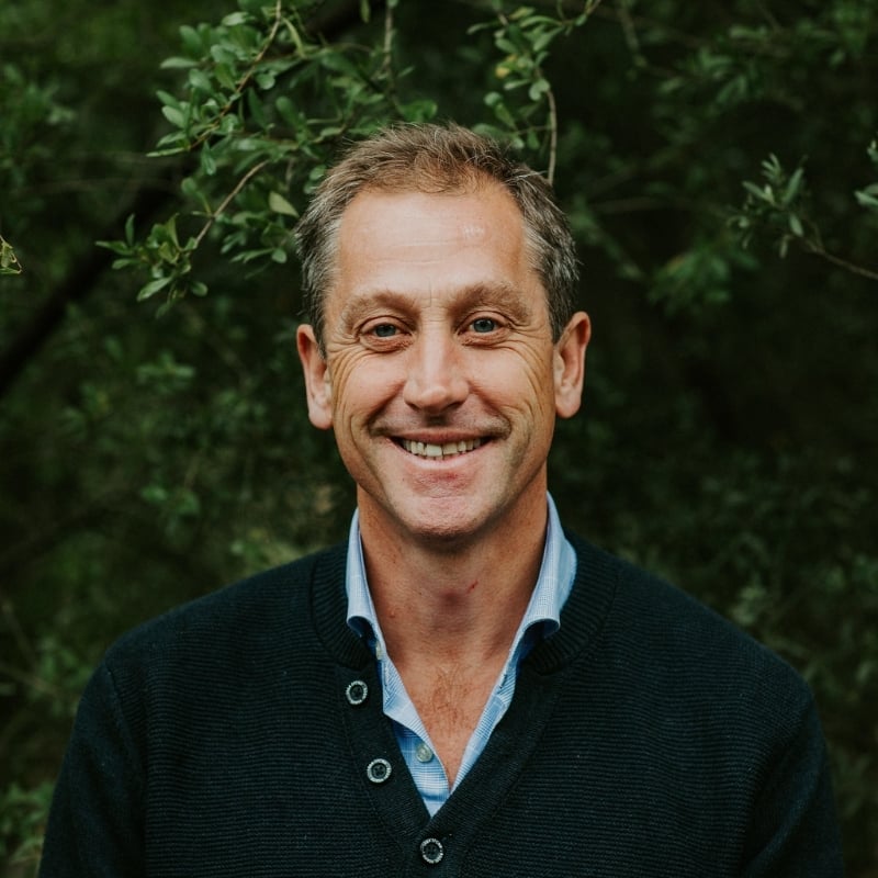 Charles Davidson headshot