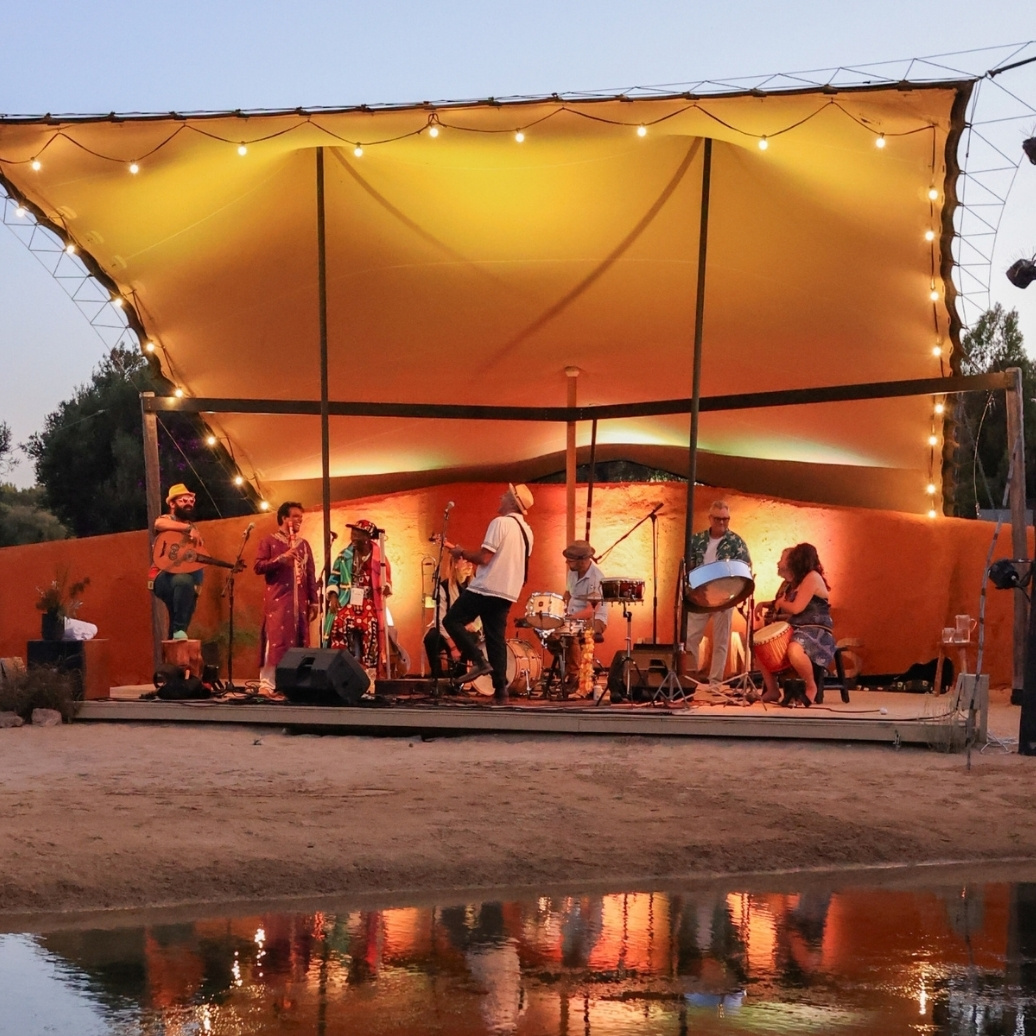 Nicky Bomber on stage in the Amphitheatre