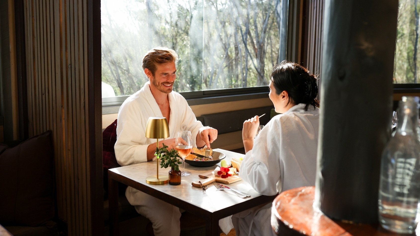 Two people dining in the Spa Dreaming Centre dining room