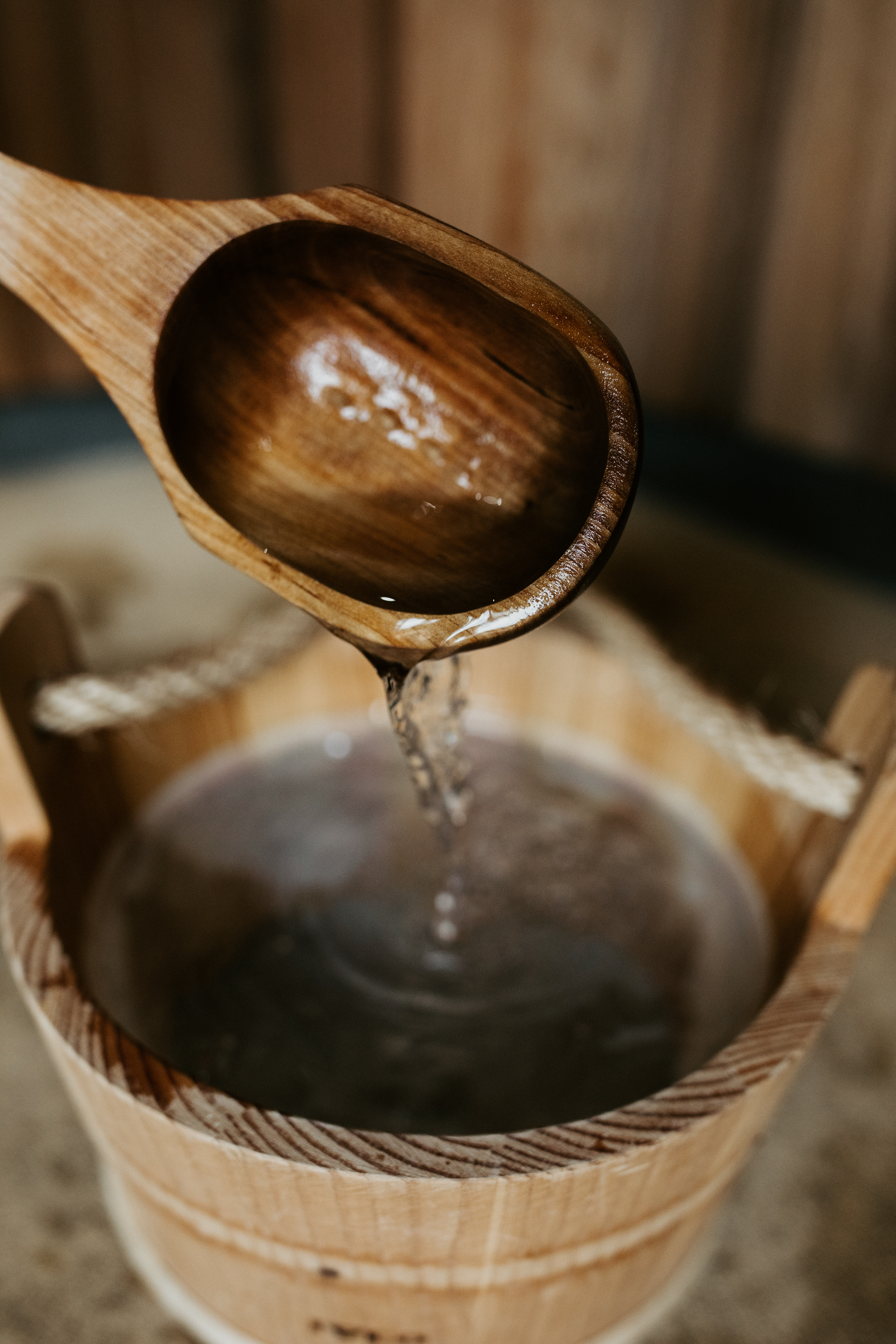 A sauna bucket
