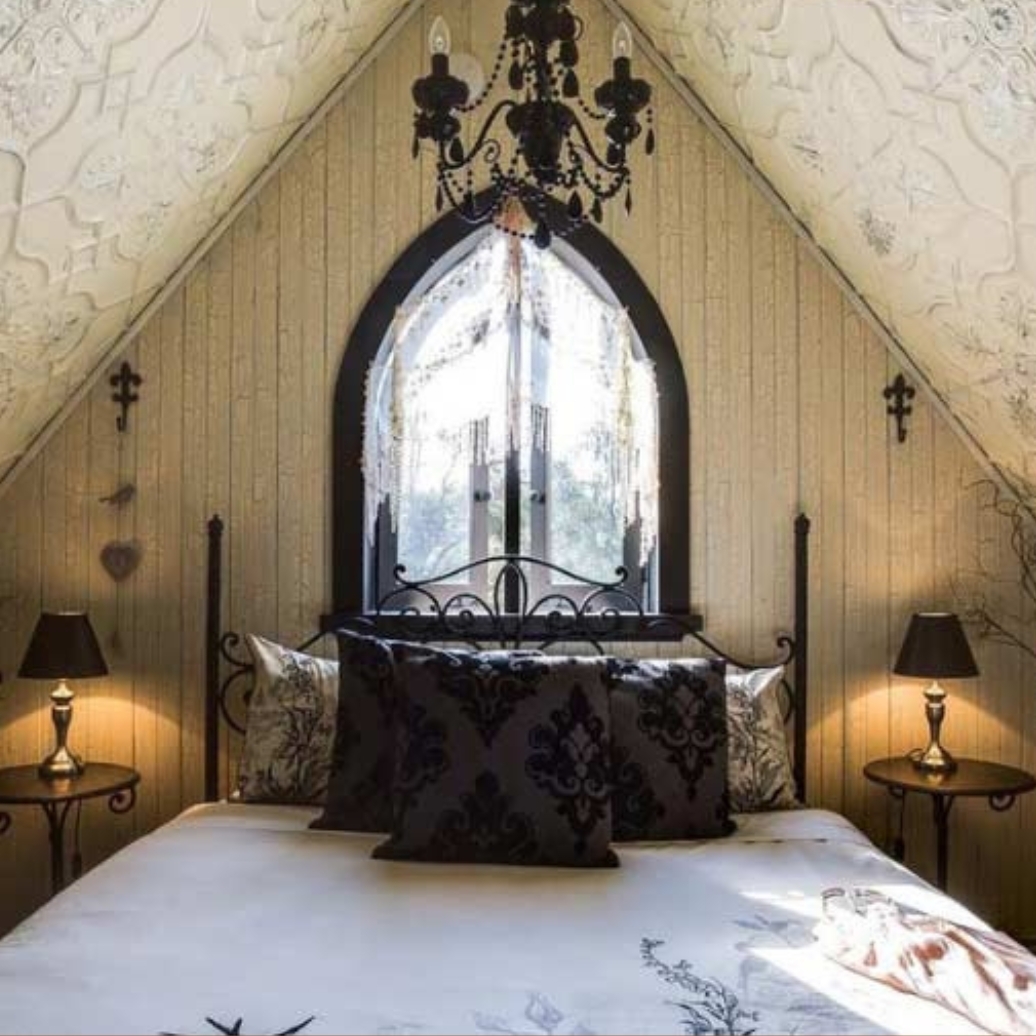 The inside of a room at the Silverleaf Cottage