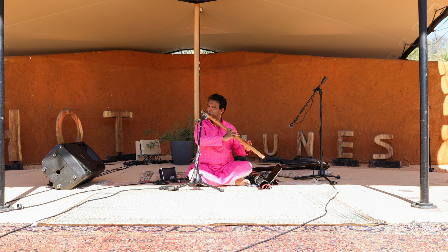 Vinod Prasanna performing on the Amphitheatre Stage