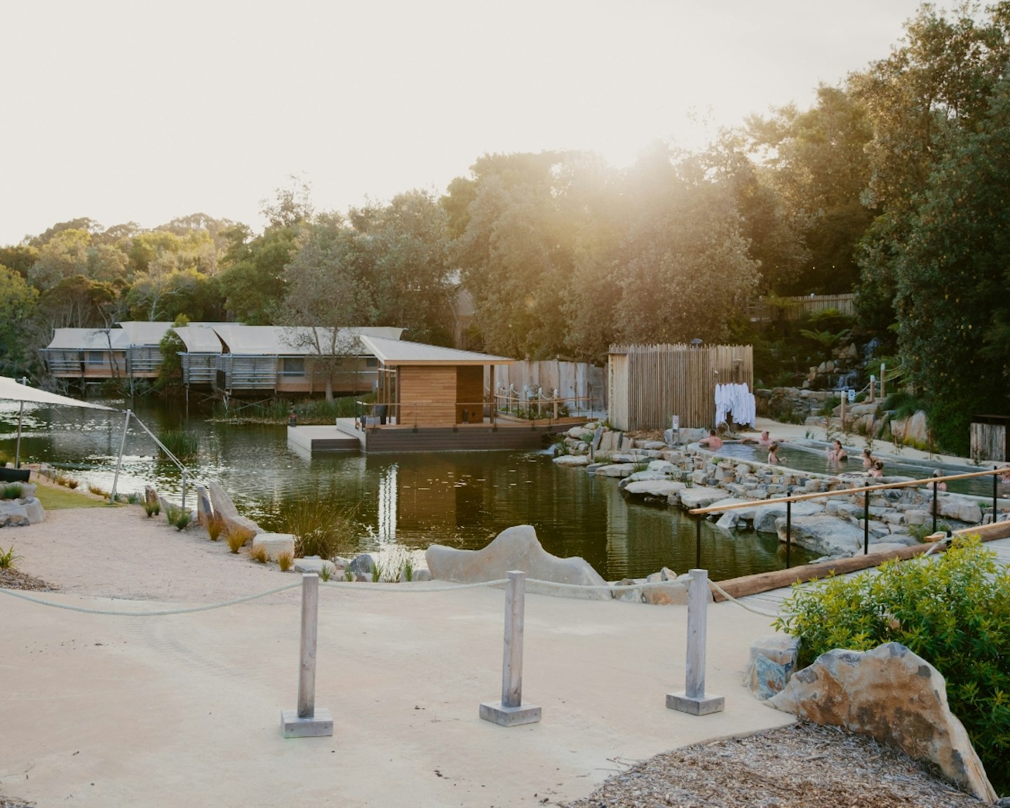 1719994519-metung-hot-springs