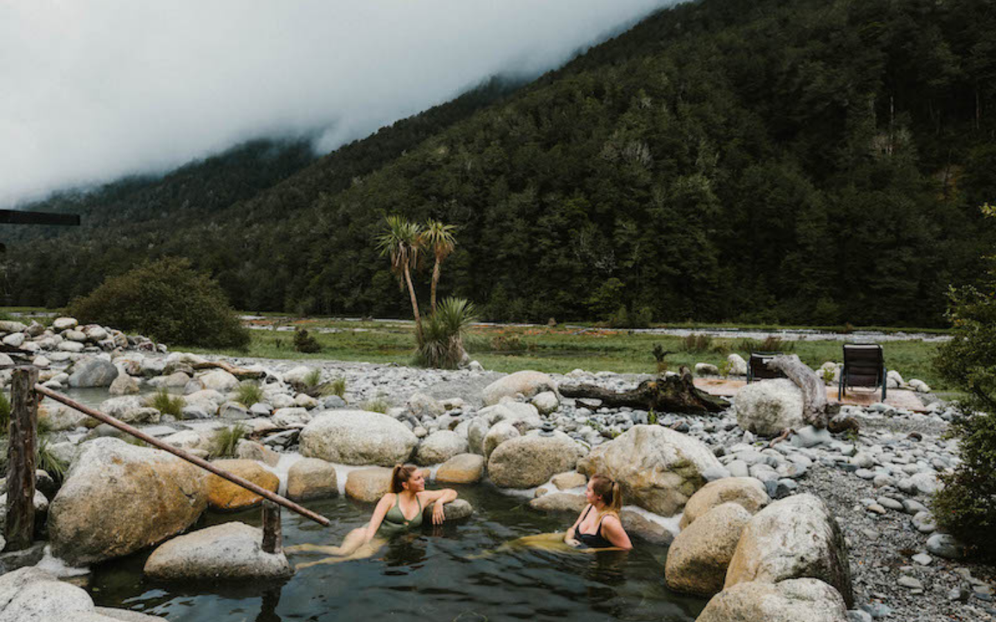 peninsula-hot-springs-group-maruia-hot-springs.png